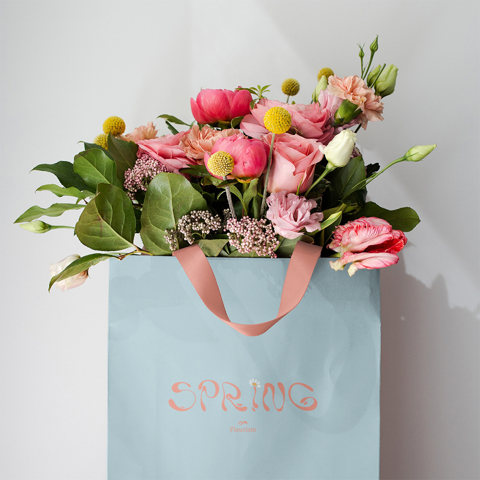 Free Flowers Paper Bag Mockup
